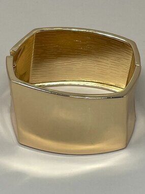 8 Other Reasons | Square Up Bracelet